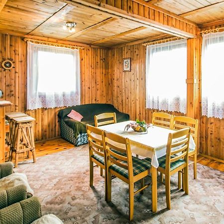 Awesome Home In Mragowo With Kitchen Косево Екстериор снимка