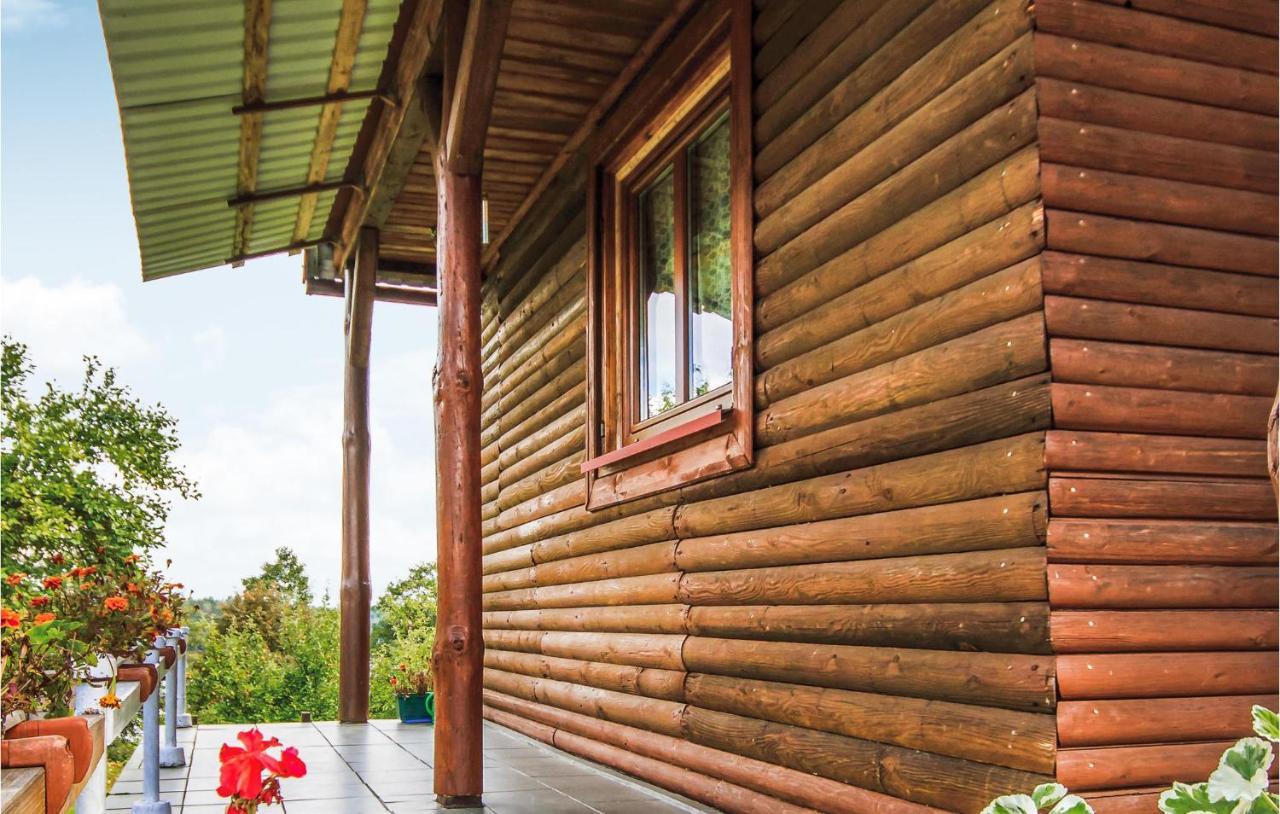 Awesome Home In Mragowo With Kitchen Косево Екстериор снимка