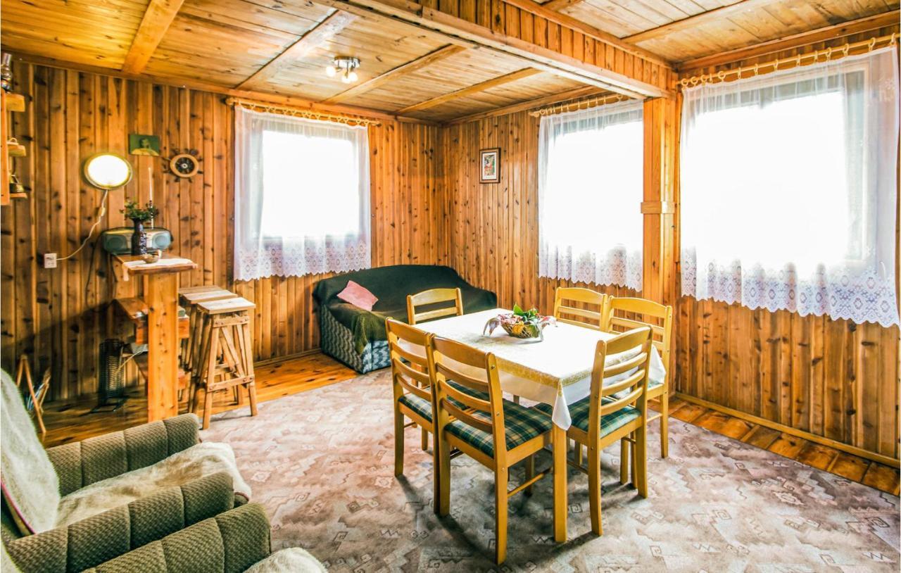 Awesome Home In Mragowo With Kitchen Косево Екстериор снимка